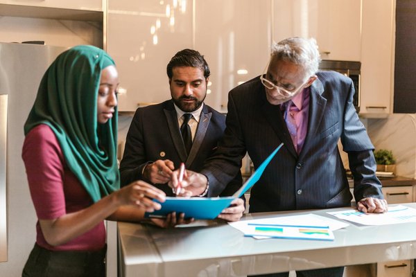 Innovative und kostengünstige wasserdesinfektionstechniken für kleinstädte in entwicklungsländern: ein umfassender leitfaden.